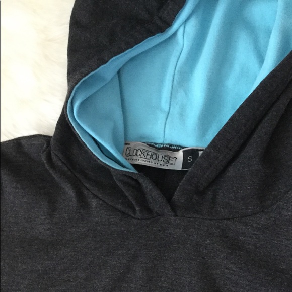 Gray maxi dress with hoodie - Picture 2 of 8